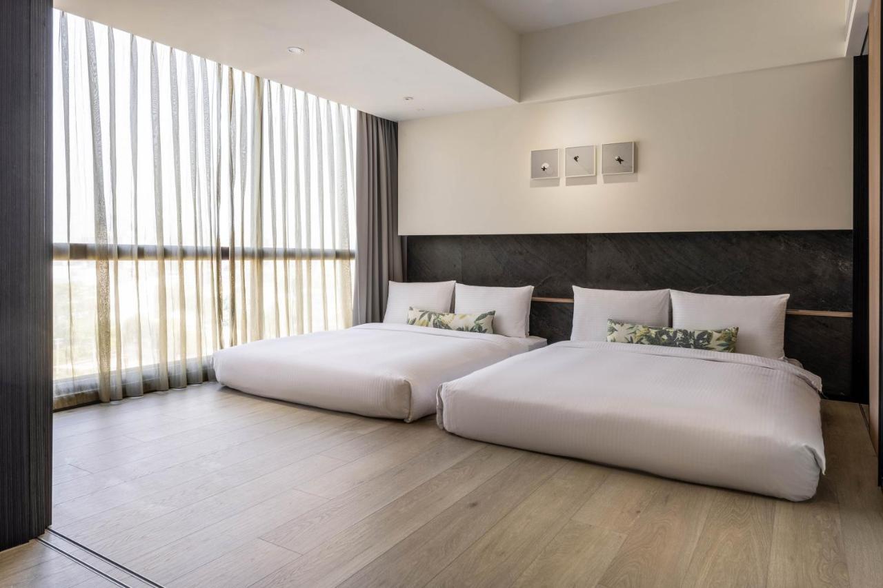Hsin Hotel Kota Chiayi Bagian luar foto Deluxe Twin